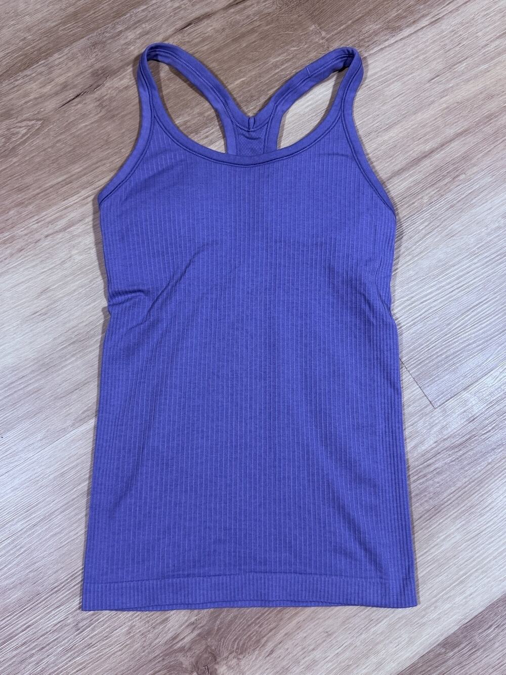 Lululemon Ebb to Street Tank Top Blue Ribbed Racerback Built-In Bra Womens Sz 4
